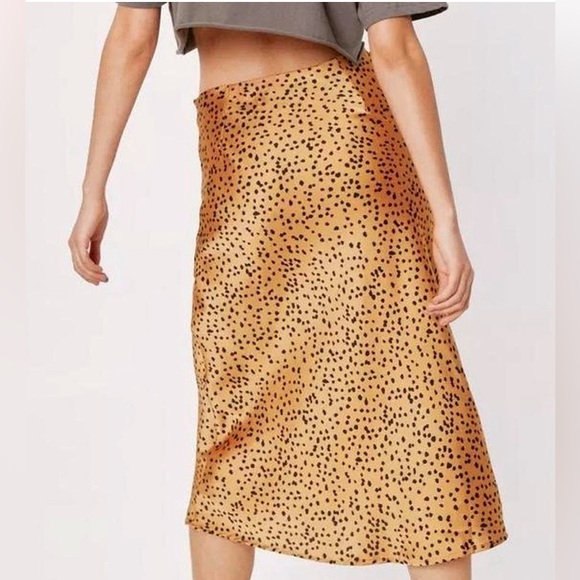 Nasty Gal Dalmatian Spot Satin Midi Skirt - Picture 2 of 6